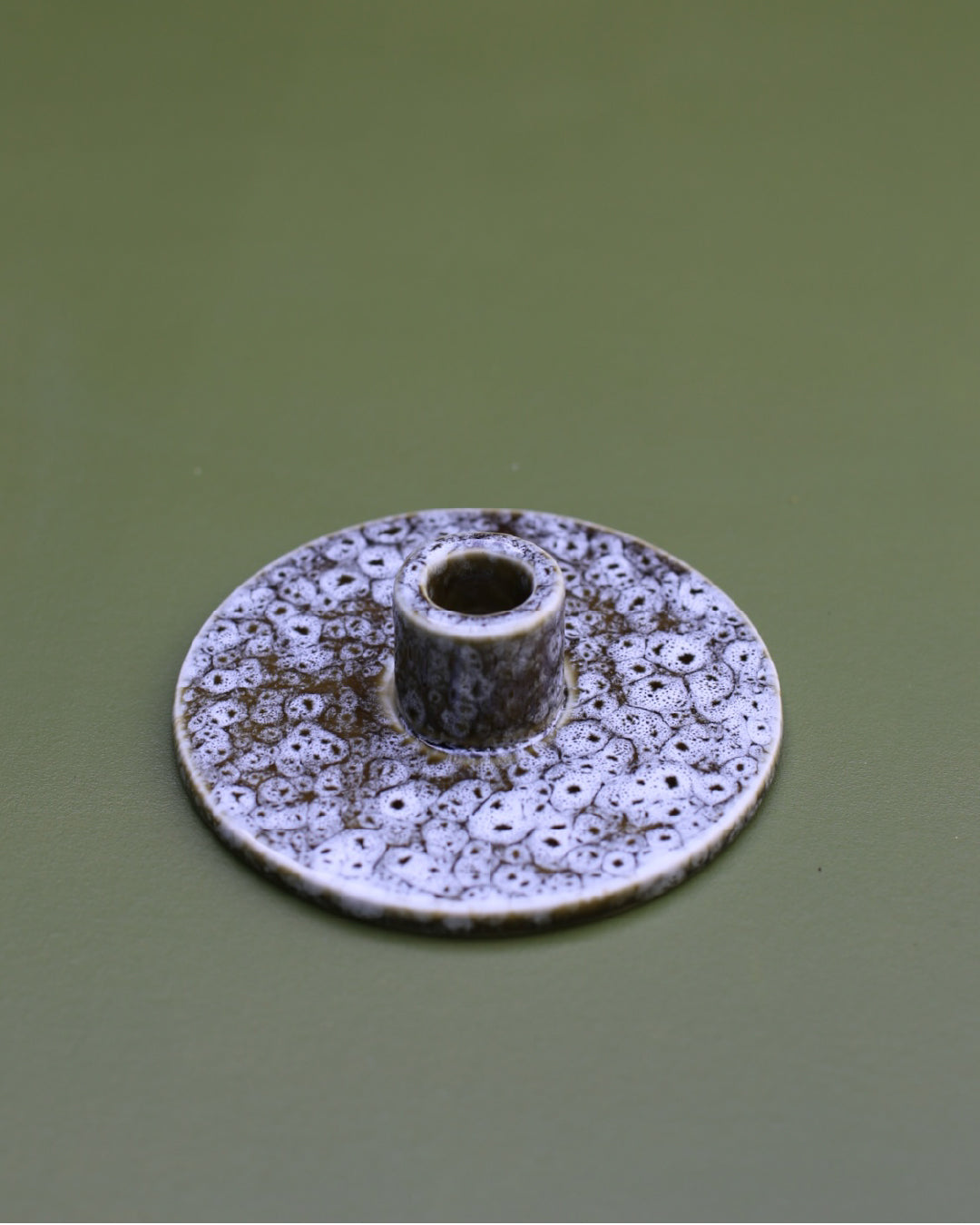 Ceramic candle holder
