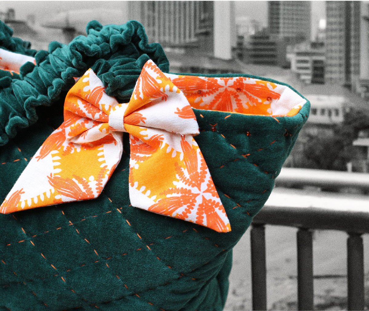 The Quilted Weekend Bag || Green Velvet