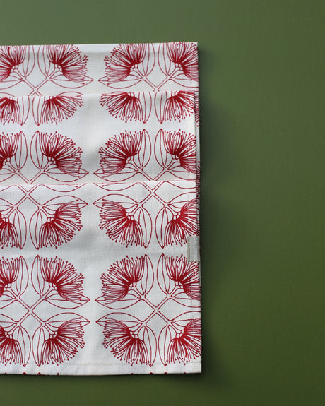 Pohutukawa Red Hemp Table Runner