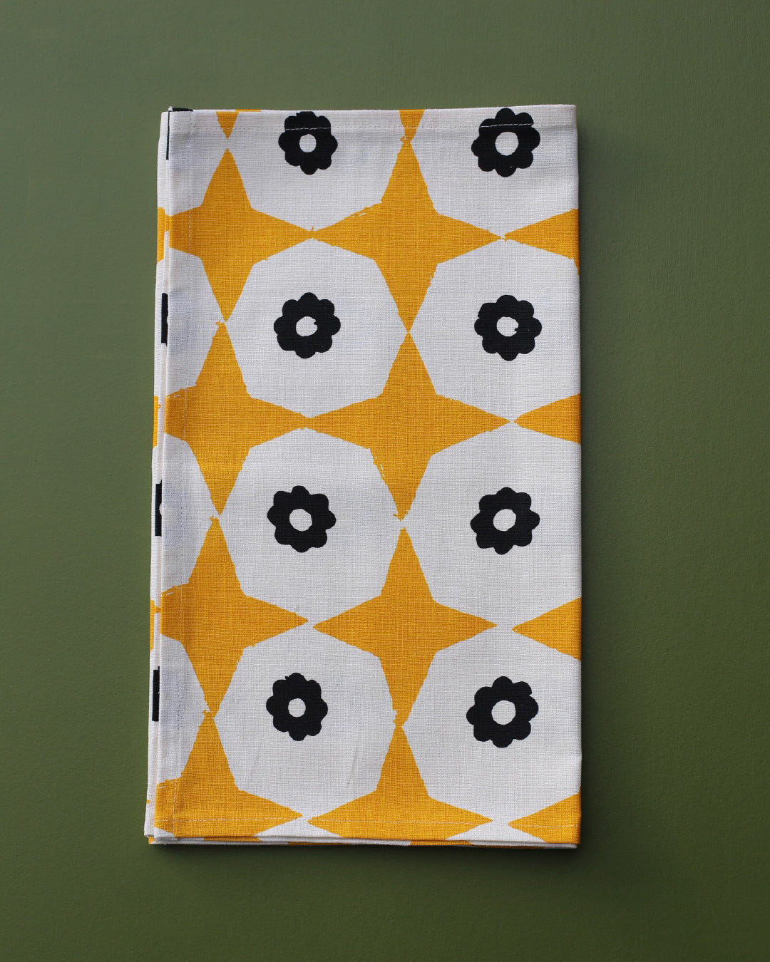 Star Poppy Hemp Table Runner