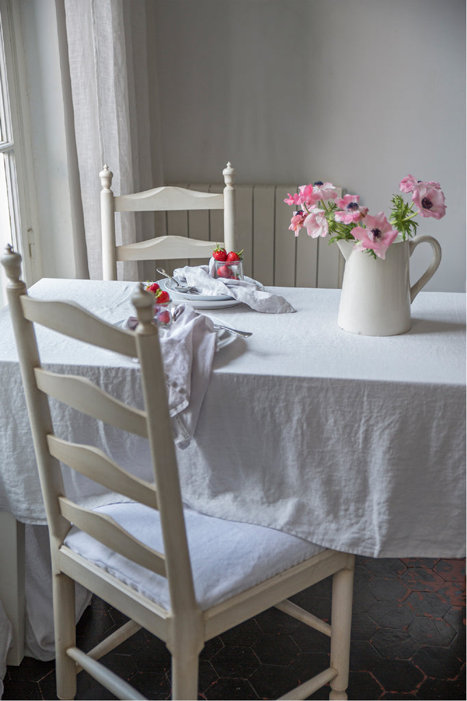 European Linen 'White' Table Cloth